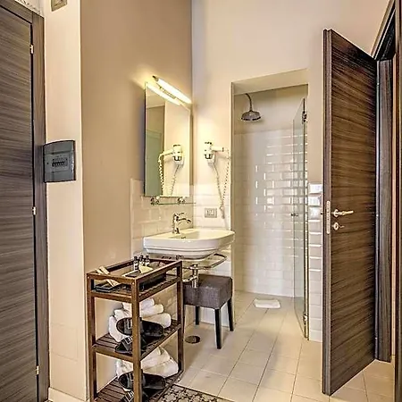 Trevi Beau Boutique Hotel 3*